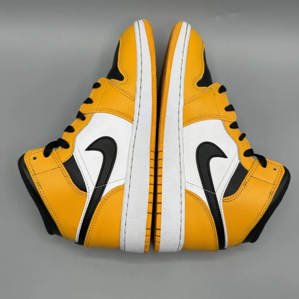 Nike heritage style